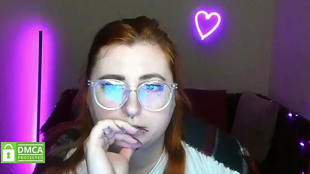 Alicia_love00 webcam