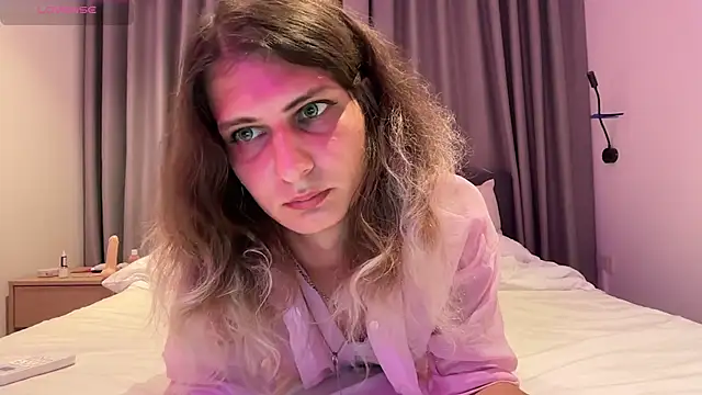 AlicePinkhead webcam