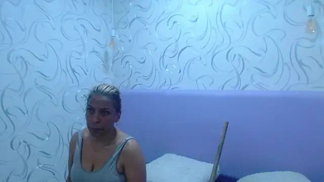 NathaliaSmith3x webcam