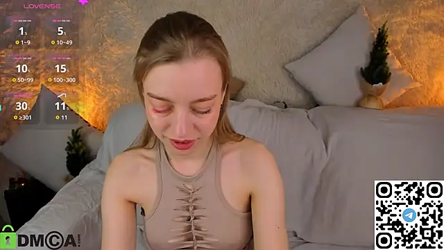 Michelle_Blond webcam