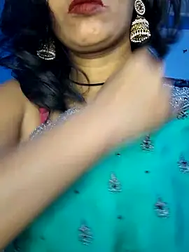 Webcam Model (Janu-hasena)  is live.Free join now!