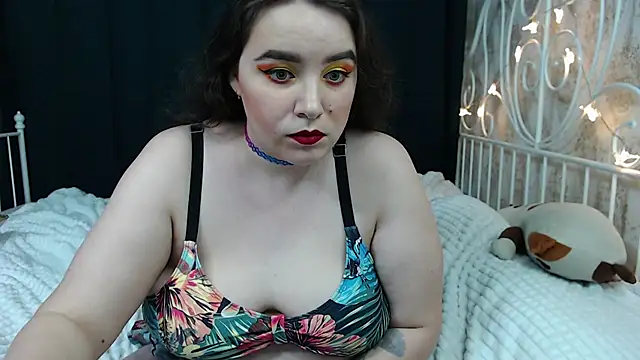 AmazingAllice webcam