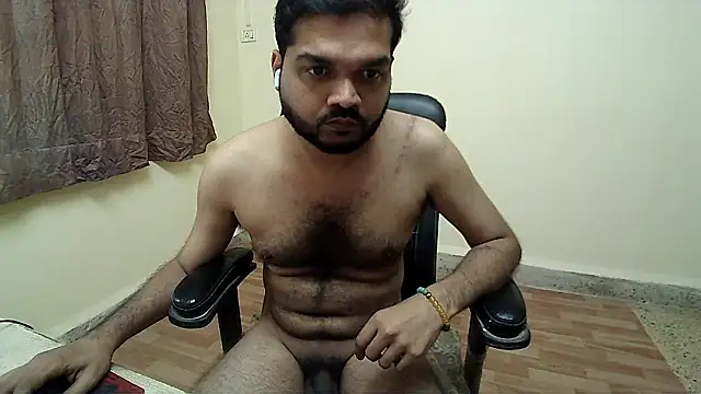 kinky_kumarr (Ask my age) - Hairy ,uncut , smegma, foreskin, daddy,