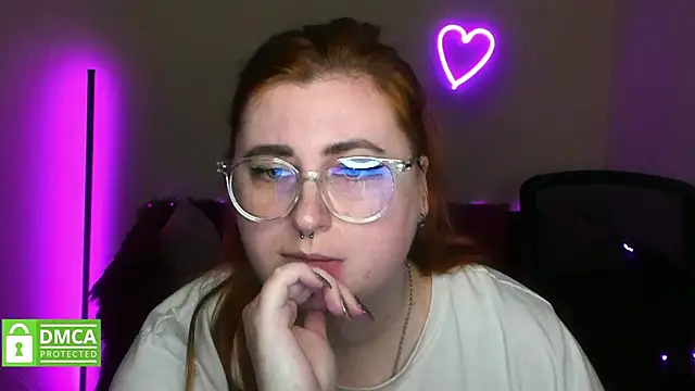 Alicia_love00 webcam