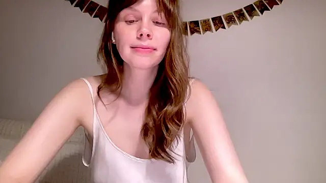 nikki_mimimi - Nikki_Mimimi's free webcam - UK Sex Cams