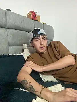 NaytonFreeman webcam