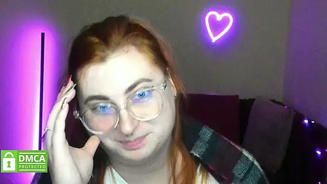 Alicia_love00 webcam