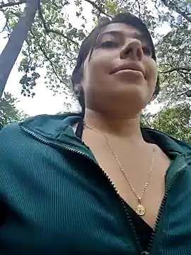 Carolina-petite webcam