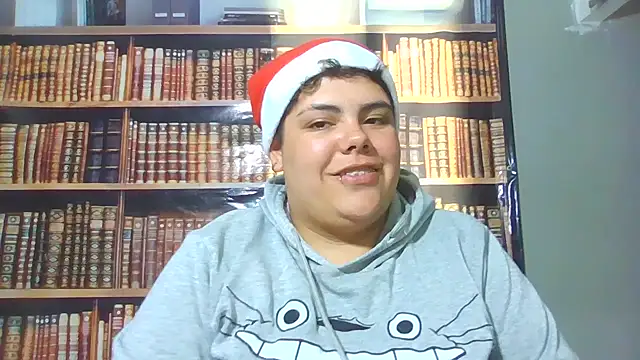 Hailey_Curvy webcam