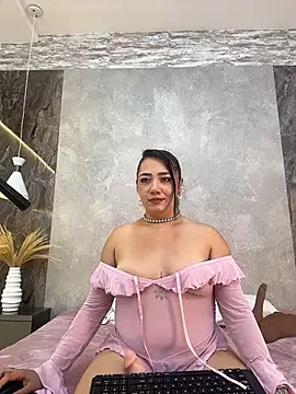Hannahpradaa_ webcam