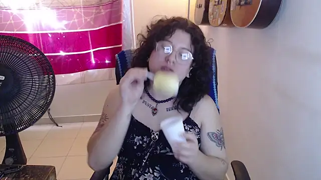 Smoke_trip_Alicia webcam