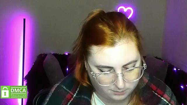 Alicia_love00 webcam