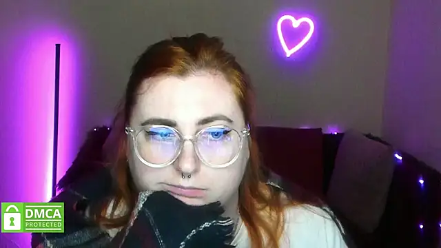 Alicia_love00 webcam