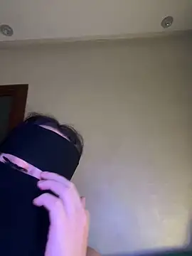 Fire-Doll live cam screenshot females on Home.Pink — Cozy Live Cams & Chat