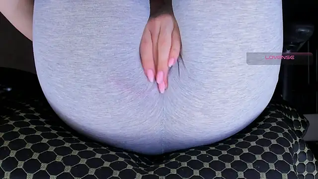 Cameltoe_squirt_inPants webcam