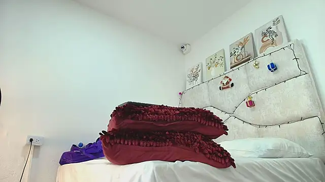 elizawiliamst webcam