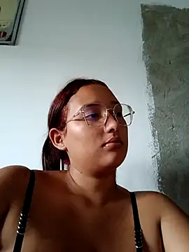 young_dairy01 - Young_dairy01's free webcam - UK Sex Cams