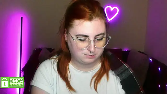 Alicia_love00 webcam