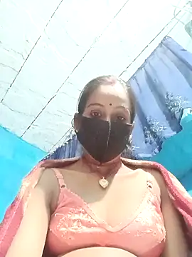 Webcam Model (Nandani-758)  is live.Free join now!