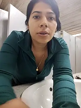 Carolina-petite webcam