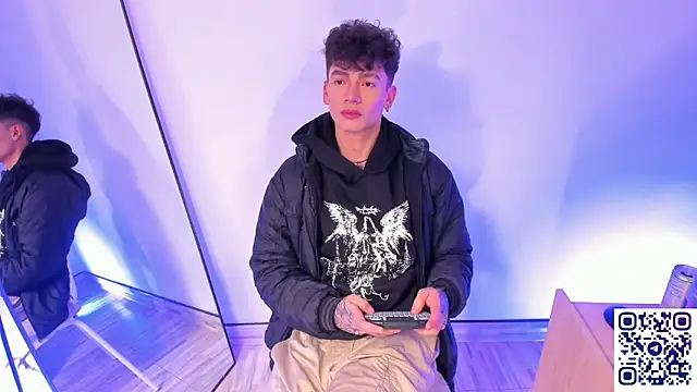 Axel_InkShade_ webcam