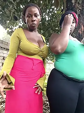 Broan_me Live Webcam on Stripchat