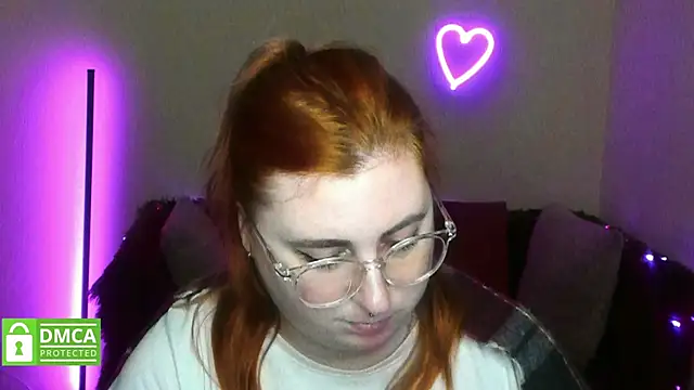 Alicia_love00 webcam