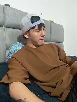 NaytonFreeman webcam