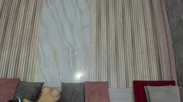 BriannaChelsea webcam