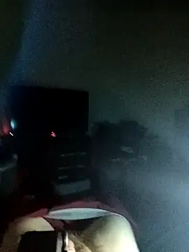 crazycam619 (Ask my age) - Cum