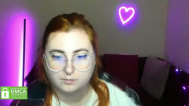 Alicia_love00 webcam