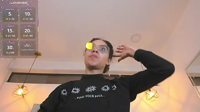 Hanna_Cornee_ webcam