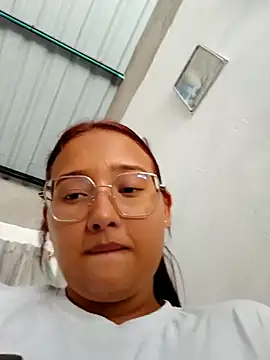 young_dairy01 webcam