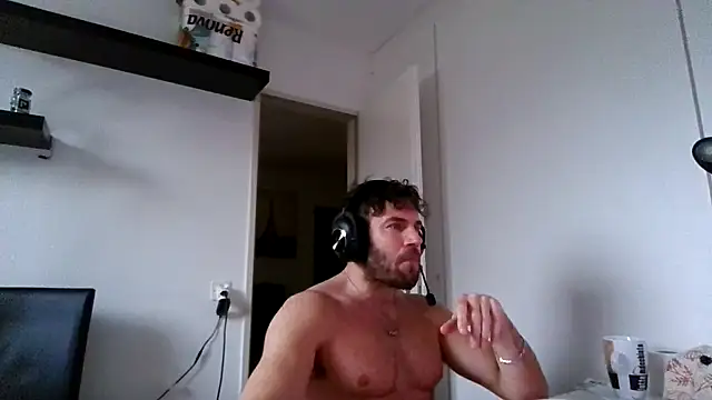 alpha-hunk webcam