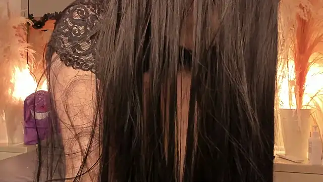 Daphne_And_Roger webcam