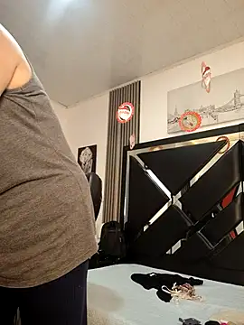 Natasha_miilf webcam