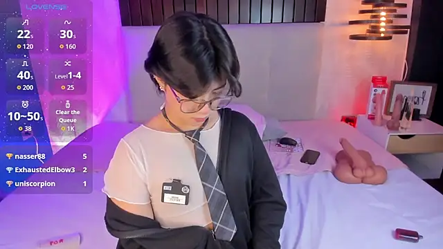 Creamy_Angelo webcam