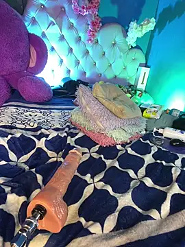 naugth_channel_ts - Naugth_channel_ts's free webcam