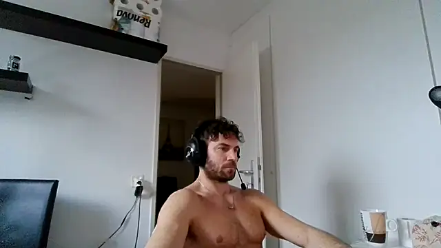 alpha-hunk webcam