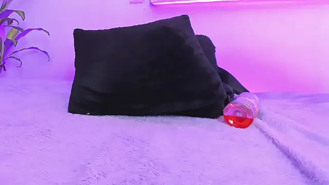 MacarenaSmith webcam