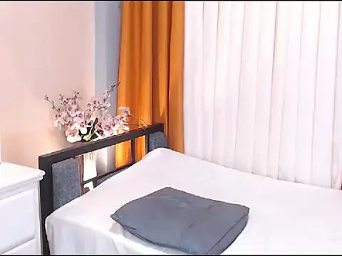 MelissaHardSexTS webcam