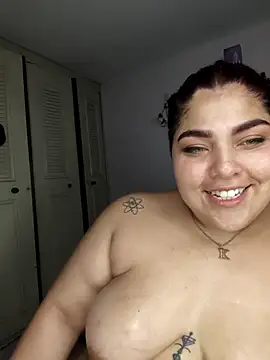 kendra_lil_evill webcam