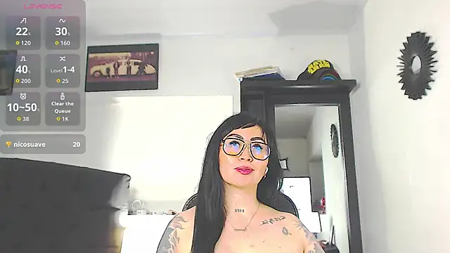 Vicky_hotmilf webcam