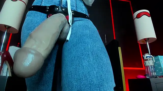 CharlotteScotte webcam