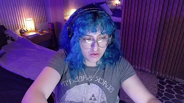 Eli666uwu webcam