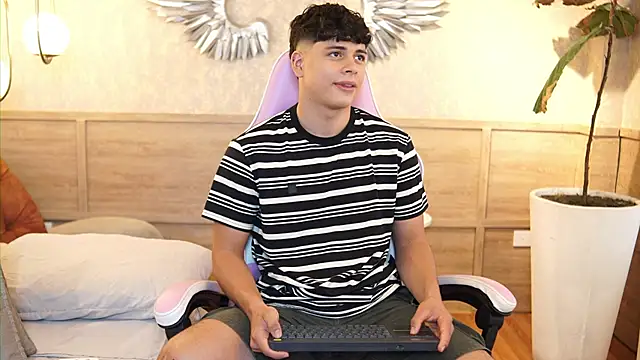 Ethan_occonor webcam