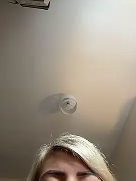 xxcurvyjessiexx webcam