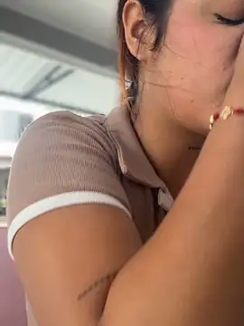 Kaily_Sweet16 webcam