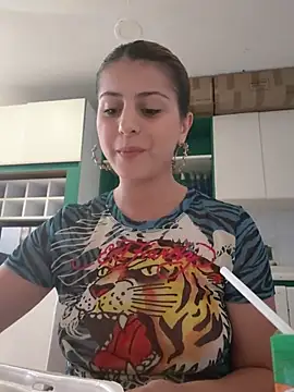 Nahiajhonson_ webcam