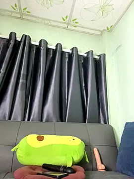 Webcam Model (Ly_Chuppy)  is live.Free join now!